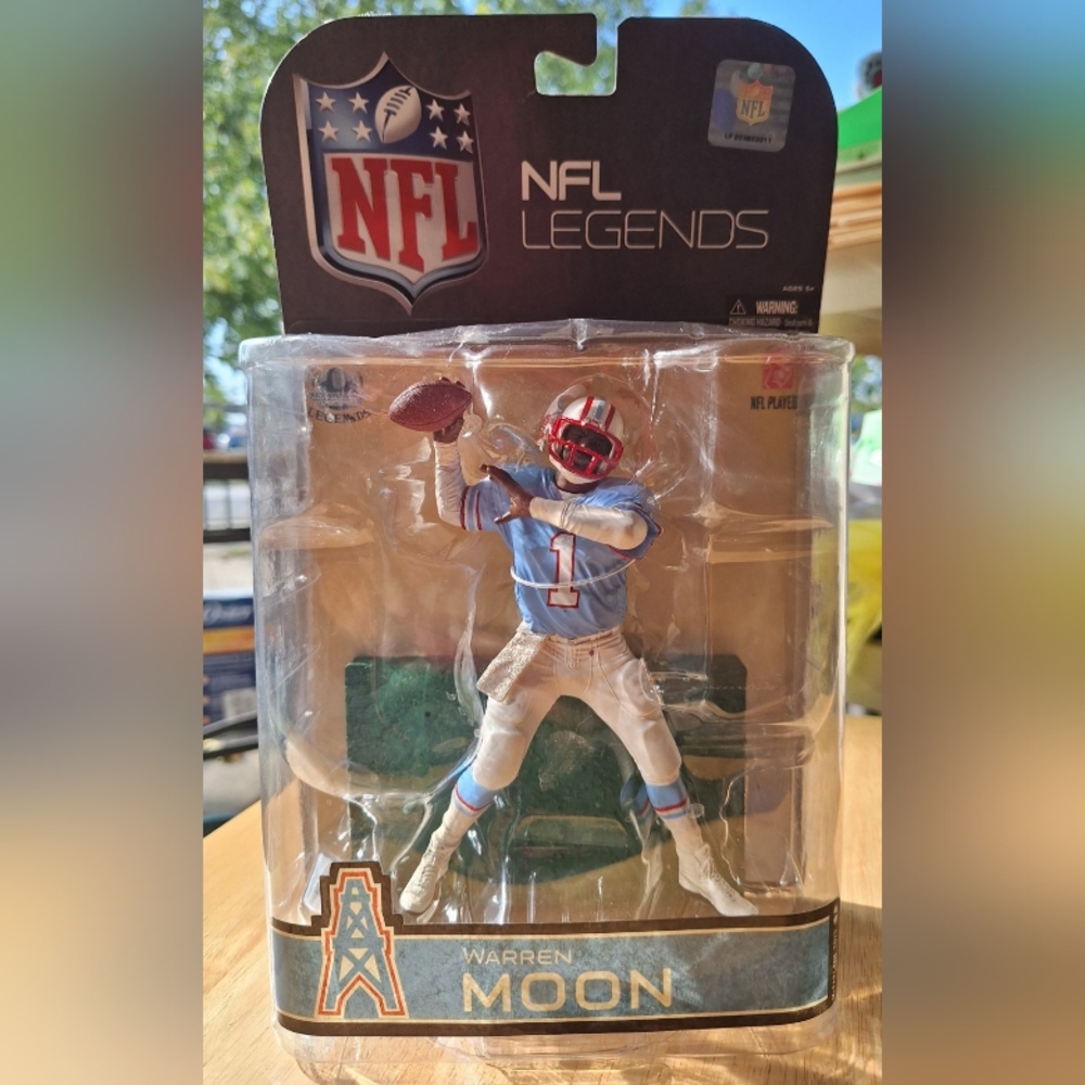 McFarlane Warren Moon Figurine